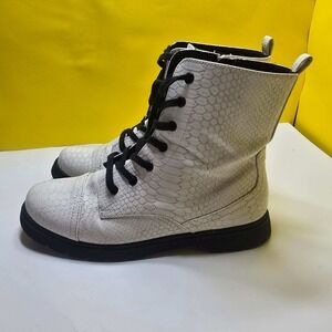 Topaz Queen Womens White Snakeskin Embossed Combat Boots Side Zip Size 10